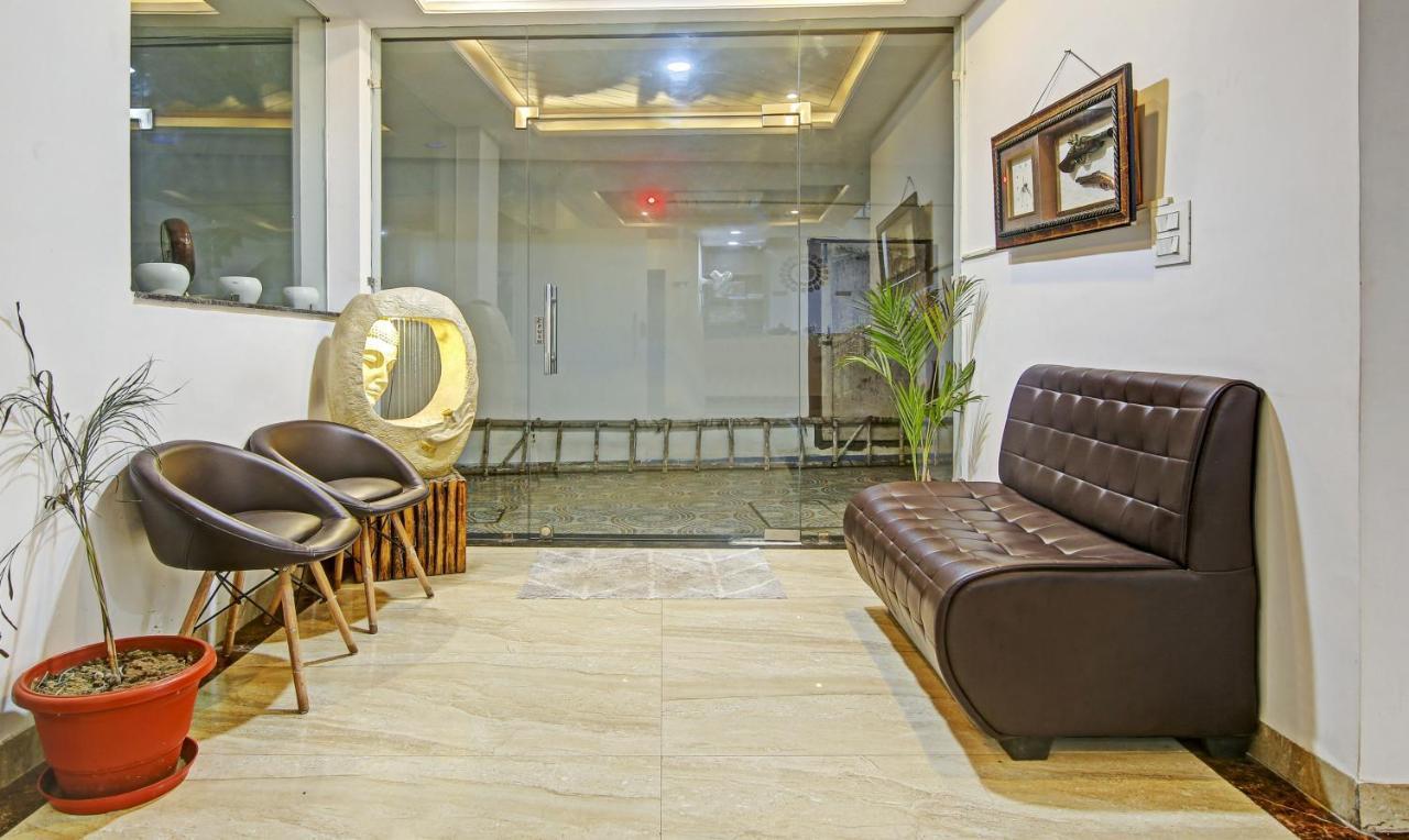 Treebo Royal Empire Adarsh Nagar, Chandigarh Hotel Exterior photo