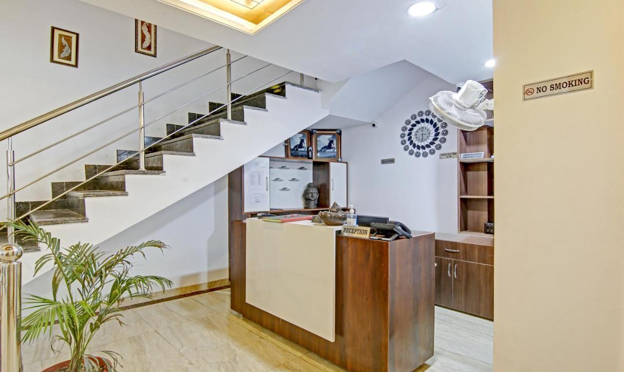 Treebo Royal Empire Adarsh Nagar, Chandigarh Hotel Exterior photo
